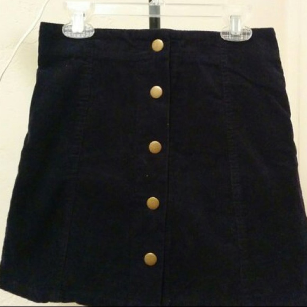 Corduroy black top shop button skirt